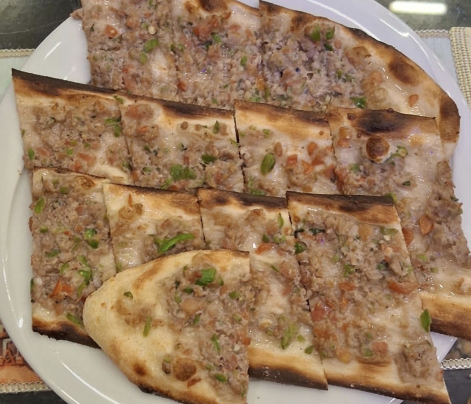 Kıymalı Pide